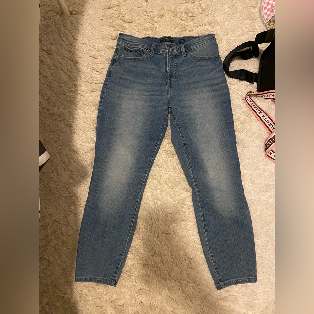 Lucky jeans